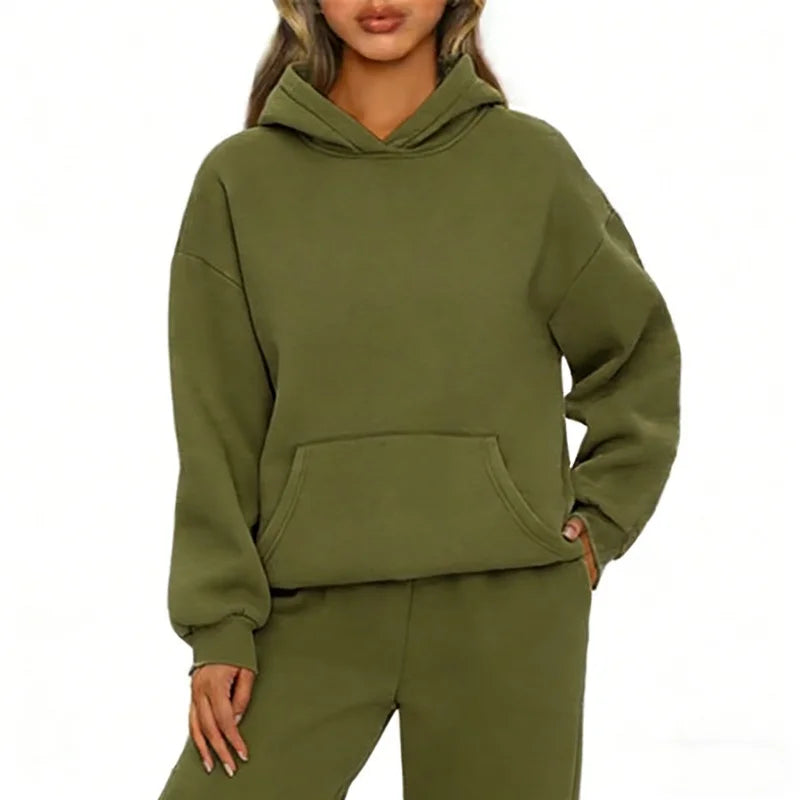 Essential Oversized Fleece Pullover Hoodie in Olive