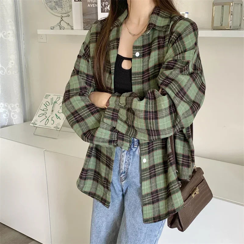 Essential Oversized Plaid Flannel Shirt in Green Plaid