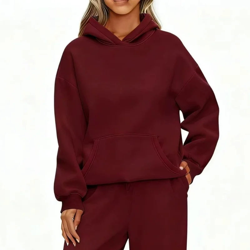 Essential Oversized Fleece Pullover Hoodie in Burgundy