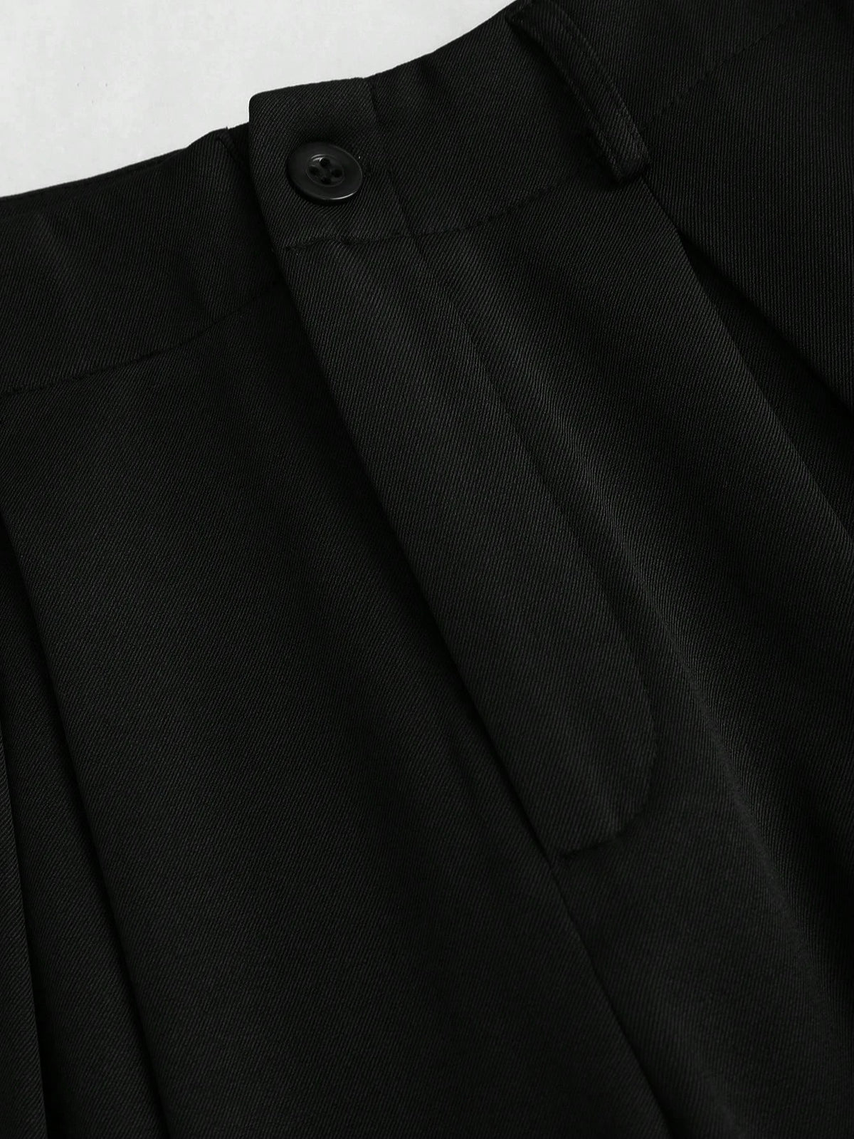 Pleated Wide Leg Suit Trousers in Black – view 2