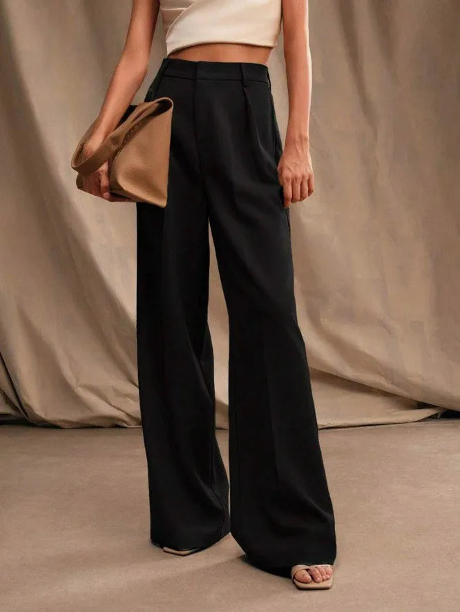 Pleat-Front Palazzo Trousers in Black – view 4