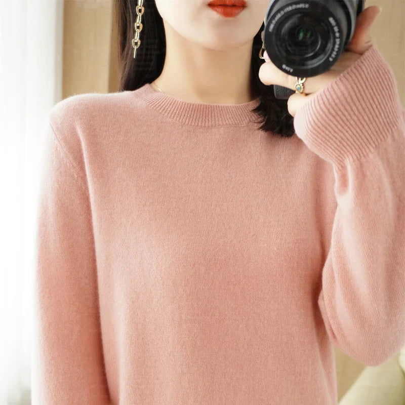 Essential Soft Knit Crew Neck Sweater in Pink