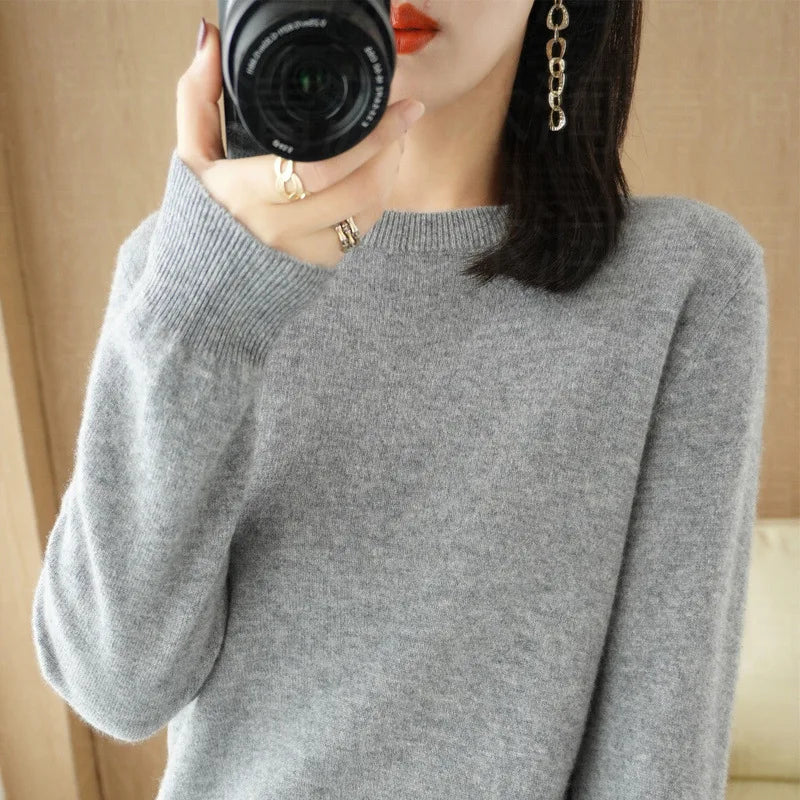 Essential Soft Knit Crew Neck Sweater in Light Grey