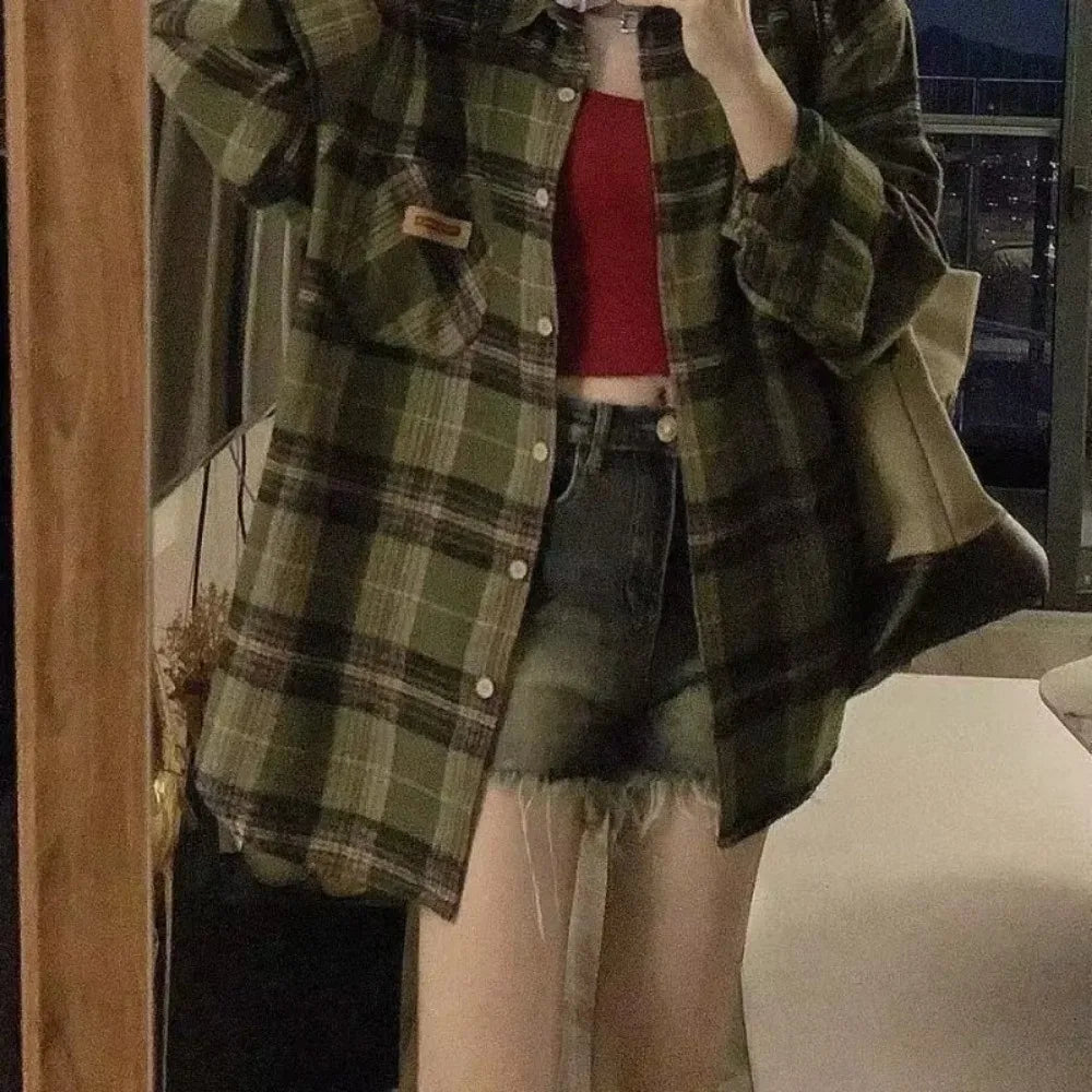 Classic Green Plaid Oversized Flannel Shirt – view 3