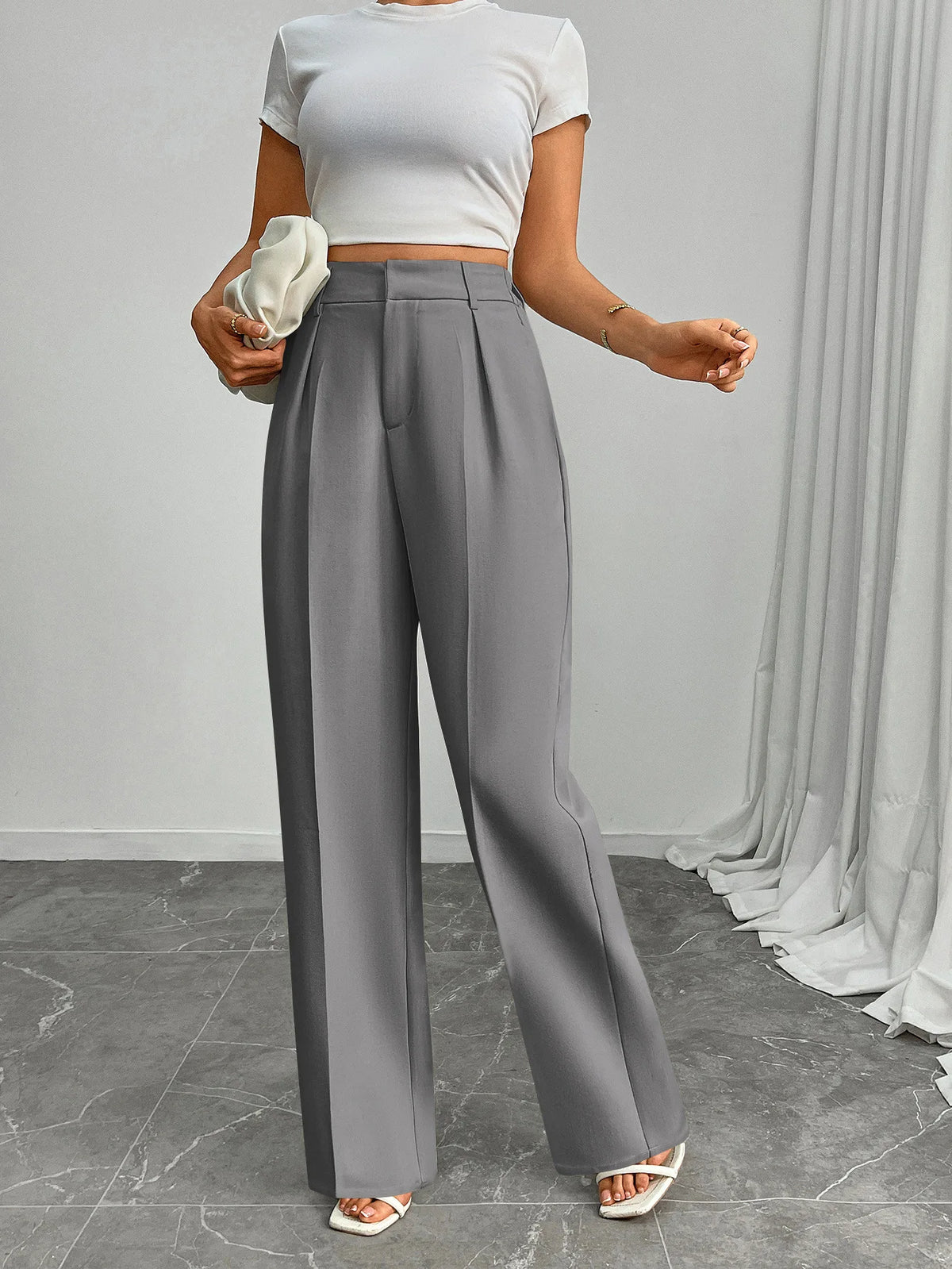 Pleat-Front Palazzo Trousers in Grey – view 5