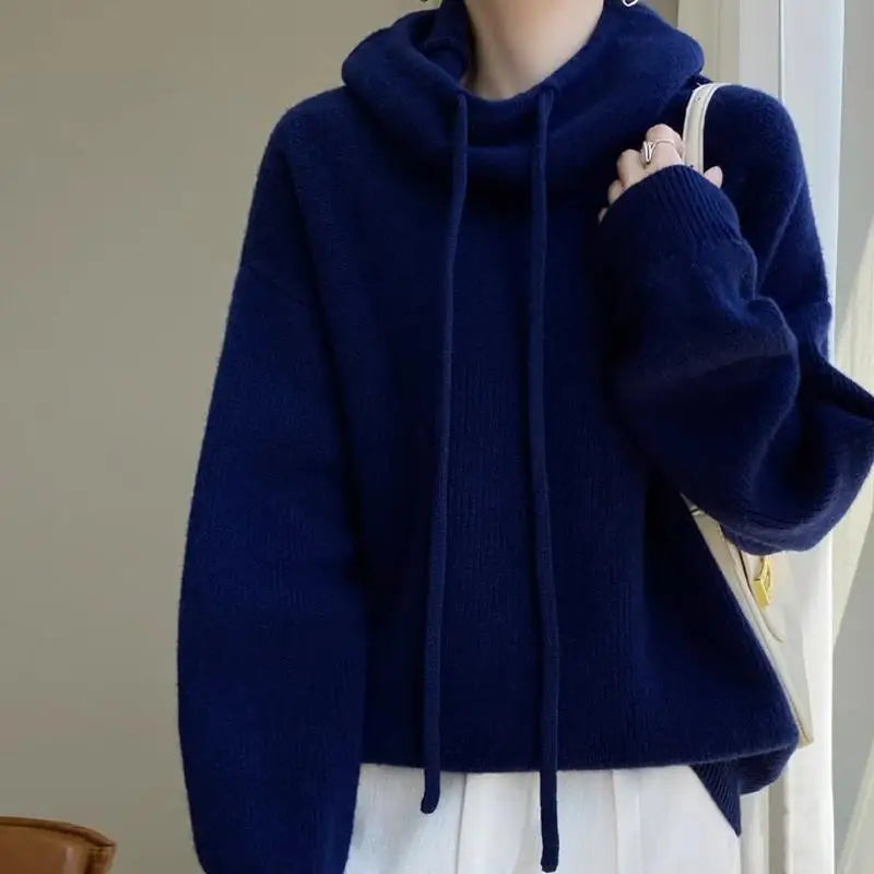 Signature Chunky Knit Drawstring Hoodie in Navy